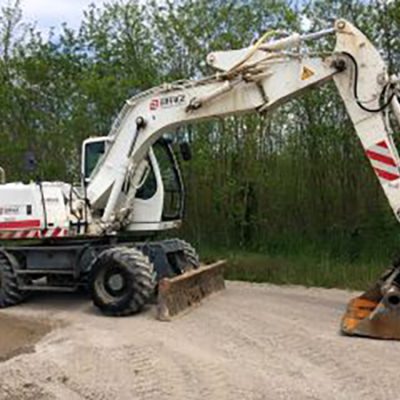 Pelle sur pneus LIEBHERR A316-engin-tp-a-vendre-d'occasion