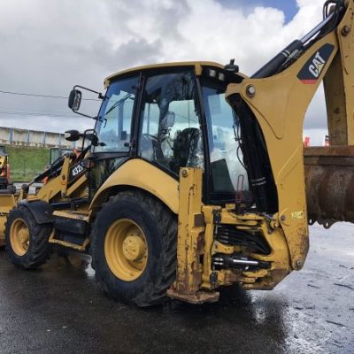 Tractopelle CATER PILLAR 432F
